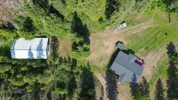 3434-A Rockcut Rd, Kettle Falls, WA 99141