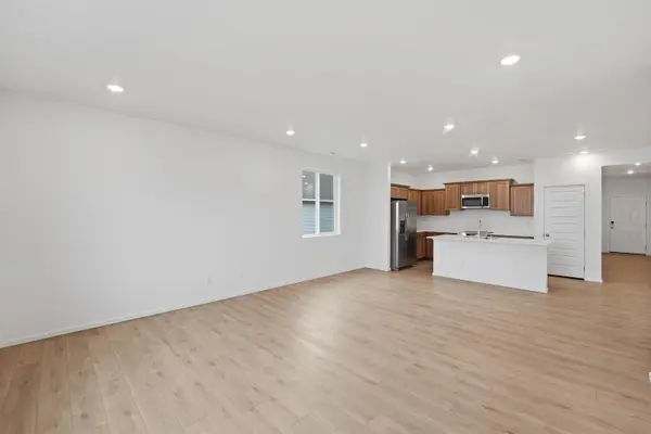 10402 N Molly St, Spokane, WA 99208