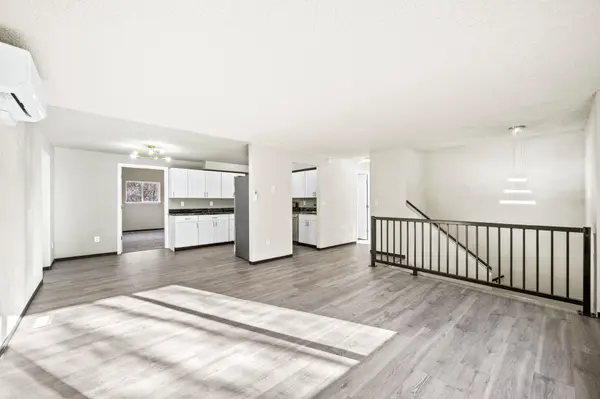 11448 W Meadowview Ln, Nine Mile Falls, WA 99026