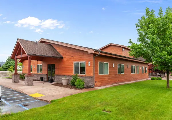 6701 N Idaho Rd, Newman Lake, WA 99025
