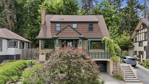 1216 E 19th Ave, Spokane, WA 99203
