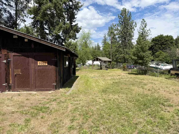 1221 Minter Ave, Marcus, WA 99151
