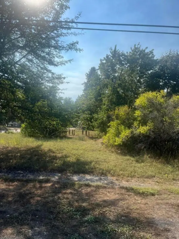 150 E 8th Ave, Kettle Falls, WA 99141