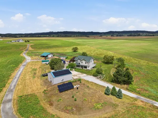 6321 E Peone Rd, Mead, WA 99021
