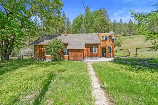 3114 Old Baldy Tracts D, K and L Rd, Rice, WA 99126