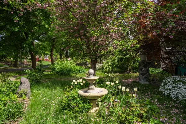 607 W 14th Ave, Spokane, WA 99204