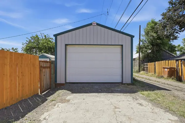 2927 E Columbia Ave, Spokane, WA 99208