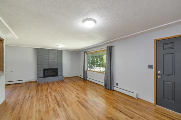 2609 W Waikiki St, Spokane, WA 99218