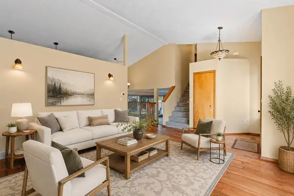 7421 W Lanzce Ct, Nine Mile Falls, WA 99026