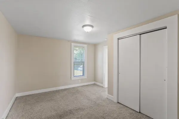 2030 N Perry St, Spokane, WA 99207