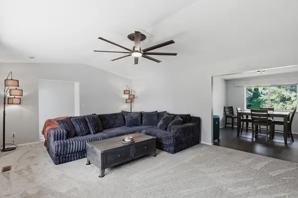 5612 S Stone St, Spokane, WA 99223