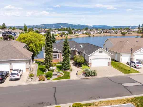 837 S SHELLEY LAKE Ln, Veradale, WA 99037