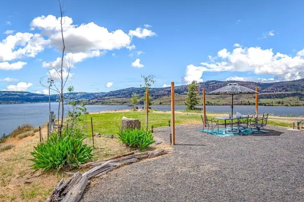 41205 Harbor View Dr, Deer Meadows, WA 99122