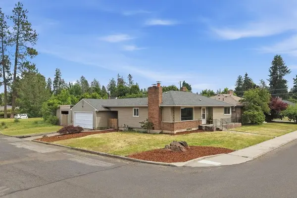 3003 S Bernard St, Spokane, WA 99203