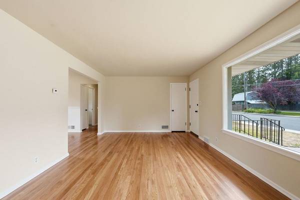 3003 S Bernard St, Spokane, WA 99203