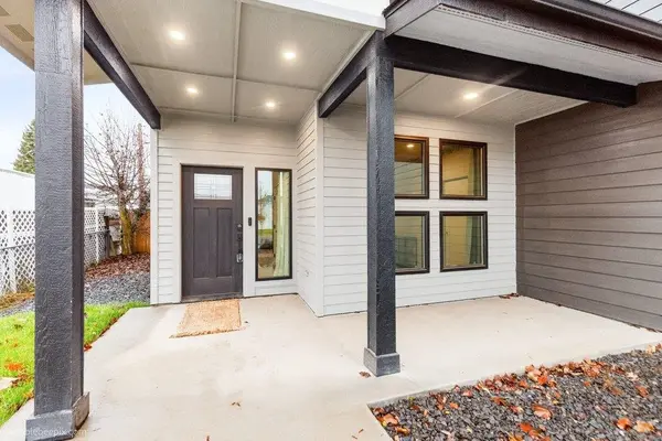 13521 W 12th Ave, Airway Heights, WA 99001