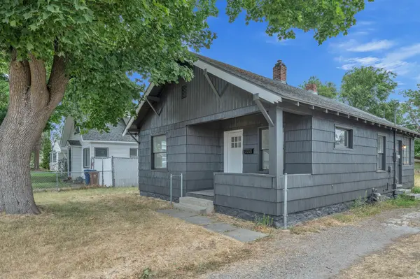2433 E CENTRAL Ave, Spokane, WA 99208