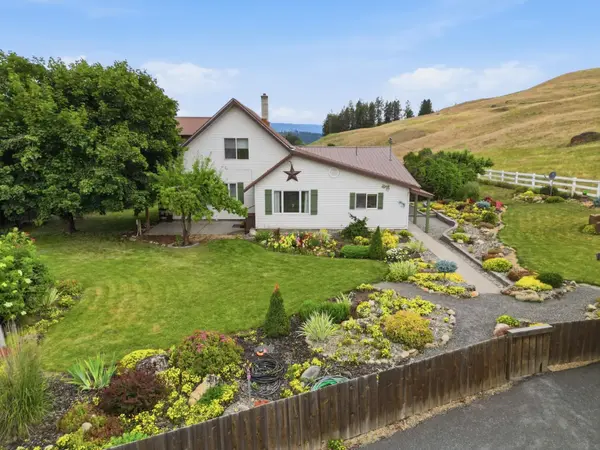 691 Highway 20 E, Colville, WA 99114