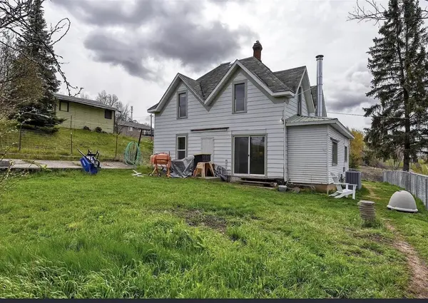 117 E First St, Rosalia, WA 99170