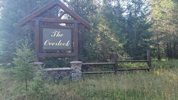 612 Overlook Dr, Newport, WA 99156