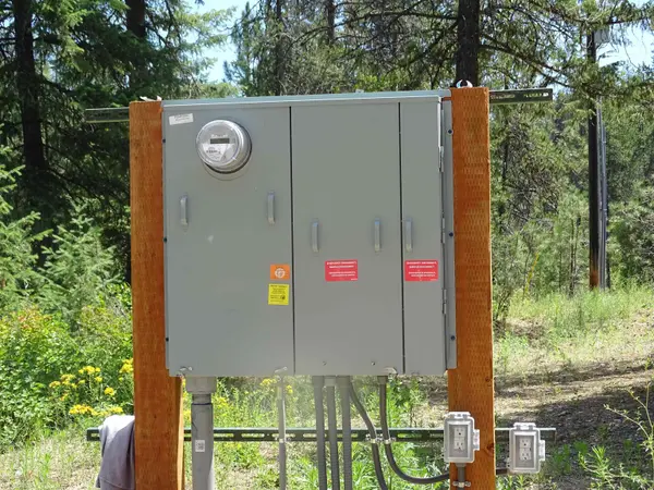 4482 Old E. Springdale Rd, Loon Lake, WA 99148-5141