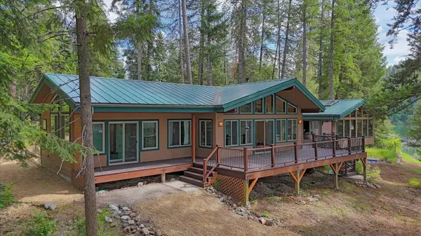 241 Pend Oreille Homes Rd, Newport, WA 99003