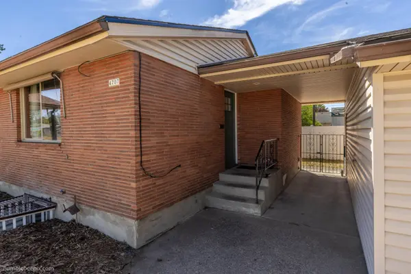 4703 N Stevens St, Spokane, WA 99205