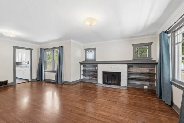 3302 W 8TH Ave, Spokane, WA 99205
