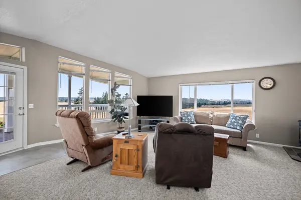 3511 N Brooks Rd, Medical Lake, WA 99022