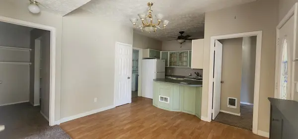 806 S Greene St, Spokane, WA 99202