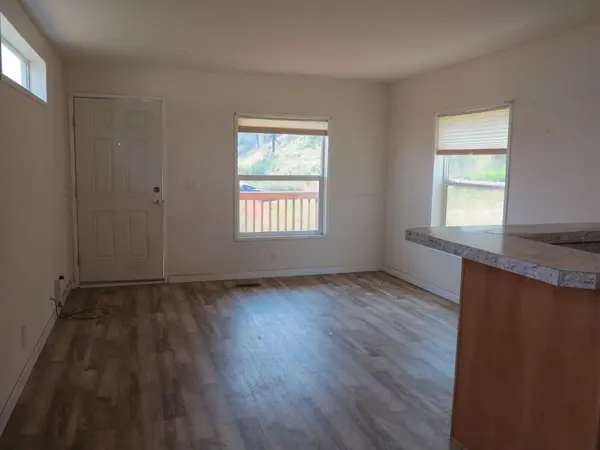 411 E Moreland Rd, Malden, WA 99149