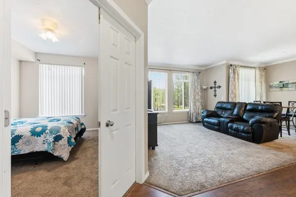 22855 E Country Vista Dr ##414, Liberty Lake, WA 99019
