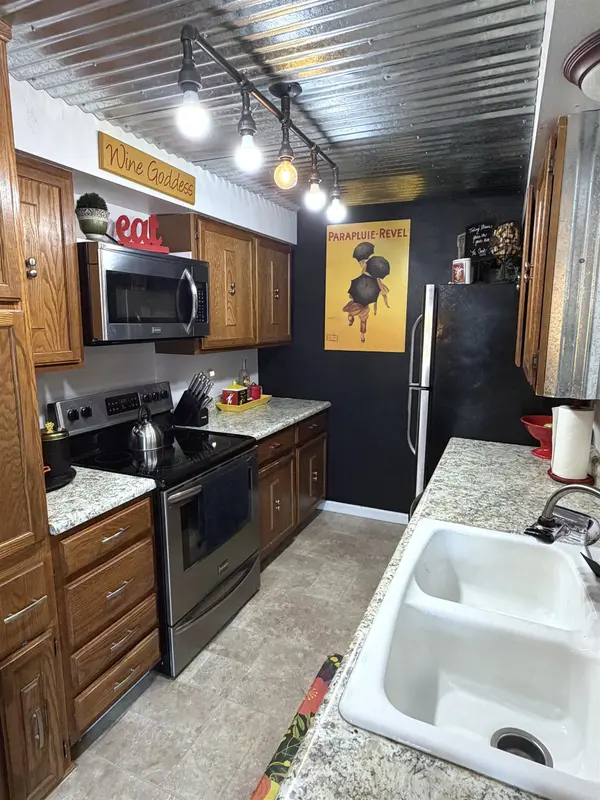 214 W 6TH Ave #102, Spokane, WA 99204