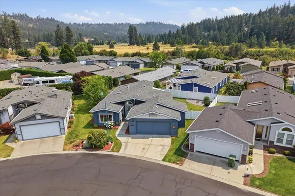 4411 S Sunny Creek Dr, Spokane, WA 99224