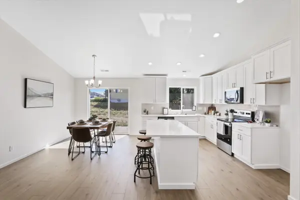 621 S Manifold Ln, Spokane Valley, WA 99016