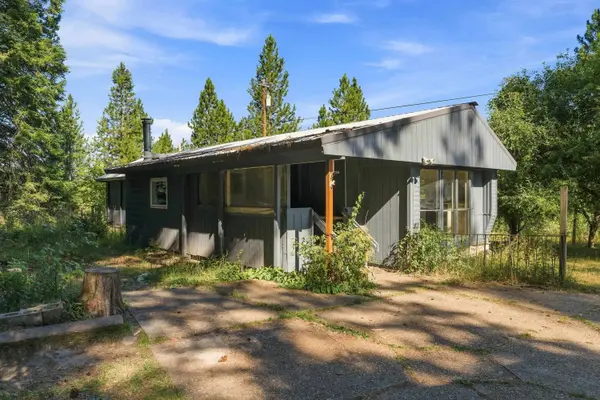 2132 Nicholson Rd, Elk, WA 99009