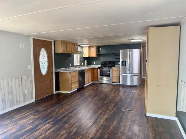 19625 E Wellesley Ave ##7, Otis Orchards, WA 99027