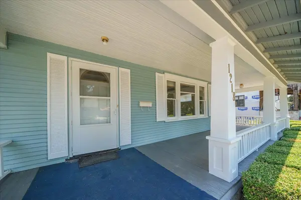 1218 N SHERWOOD St, Spokane, WA 99201