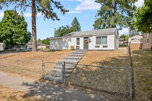 5924 N Driscoll Blvd, Spokane, WA 99205