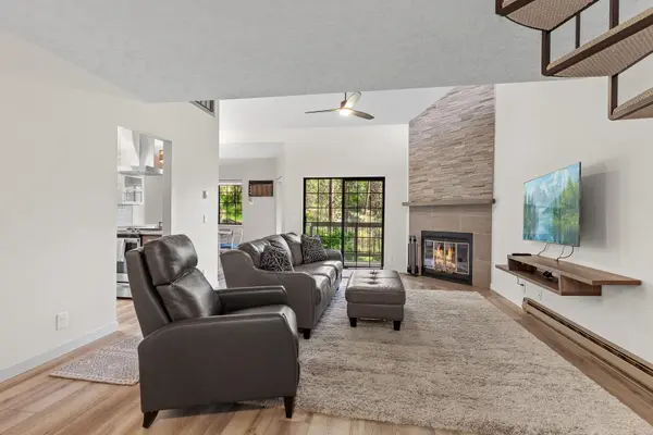 109 S Neyland Ave #3, Liberty Lake, WA 99019