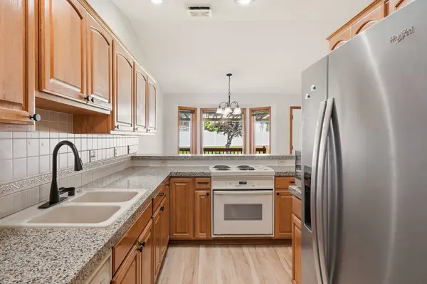 1904 S Century Ln, Spokane Valley, WA 99037