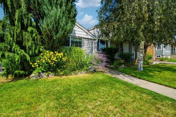 2804 W LONGFELLOW AVE. Ave, Spokane, WA 99205