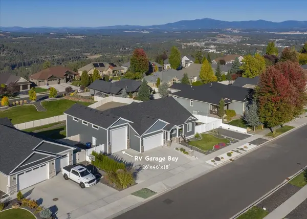 2706 W Howesdale Rd, Spokane, WA 99208