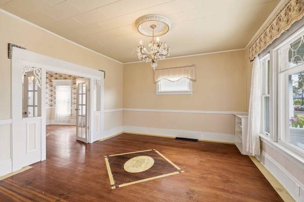 2420 W Maxwell Ave, Spokane, WA 99201