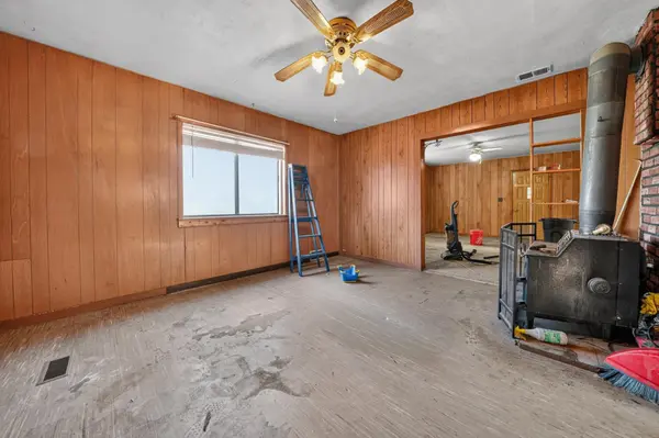 21906 W Highway 2 Hwy, Medical Lake, WA 99022