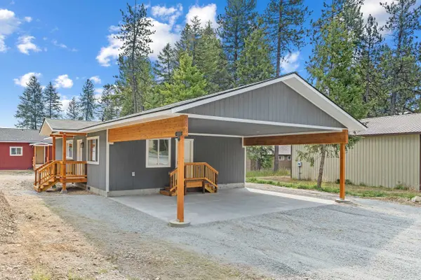 107 Lilac Ln, Newport, WA 99156