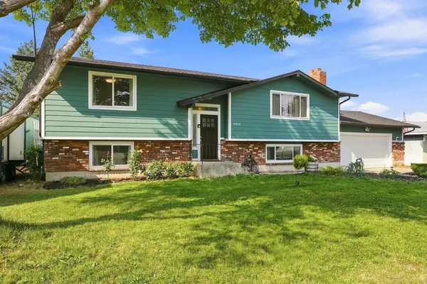 11905 E FAIRVIEW Ave, Spokane Valley, WA 99206