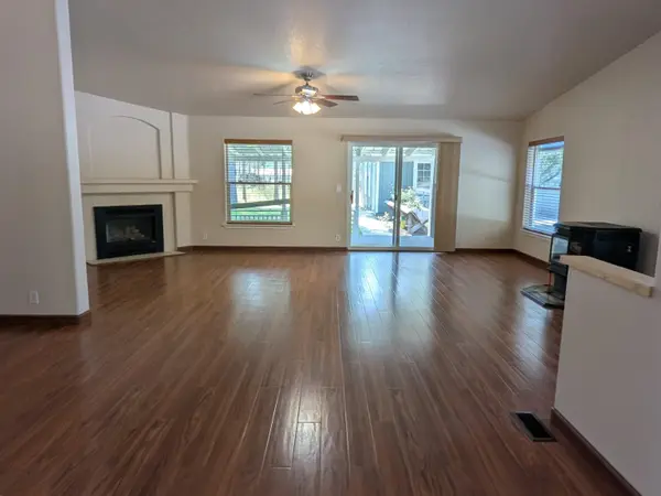4067 Pine Meadows Dr, Loon Lake, WA 99148