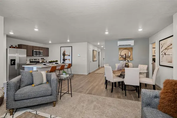 1118 E L St, Deer Park, WA 99006