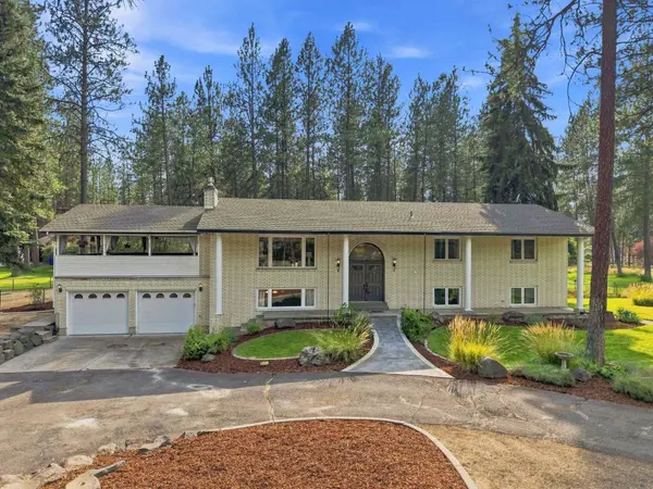 17317 N Saddle Hill Rd, Colbert, WA 99005